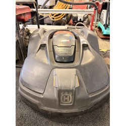 Vejos robotas HUSQVARNA Automower 450X