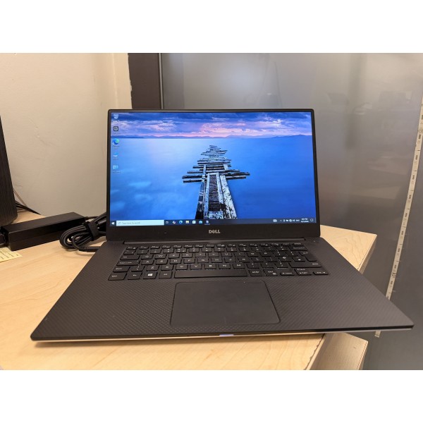 Dell Precision 5520 i7/16gb/512gb