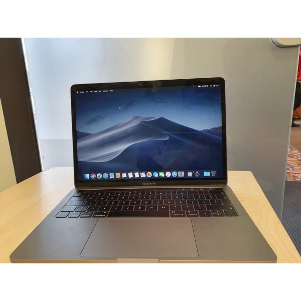 Macbook Air 2022 a2681 m2/8gb/256gb